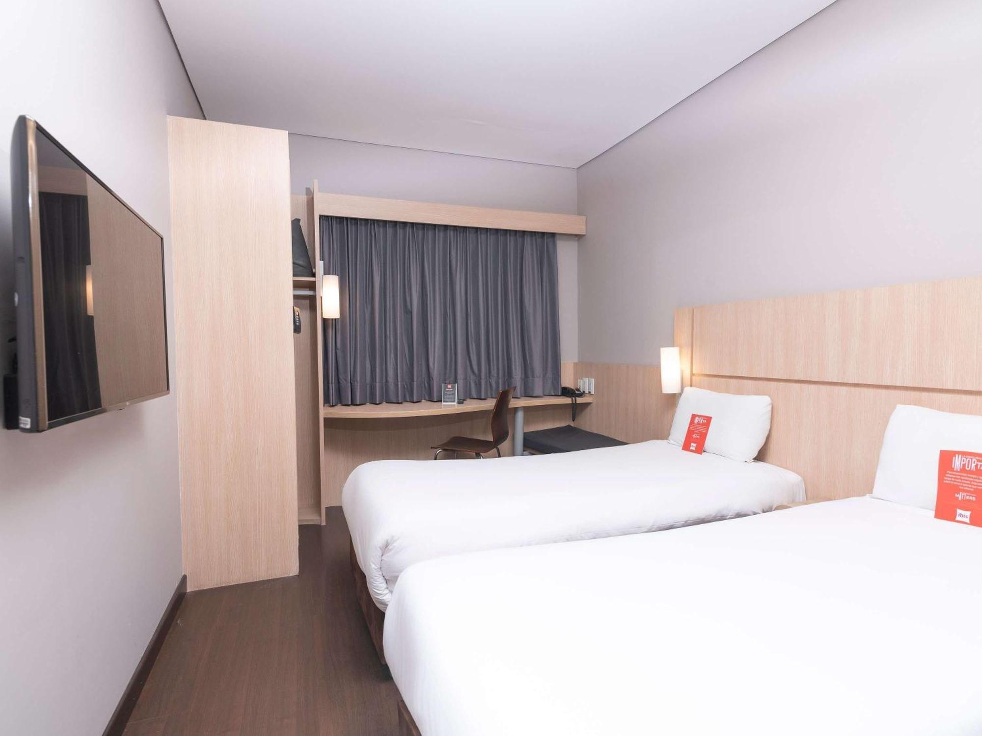 Ibis Medellin Ξενοδοχείο Εξωτερικό φωτογραφία