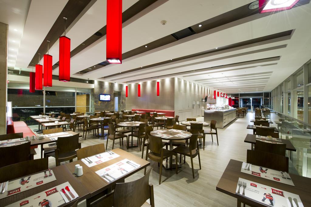 Ibis Medellin Ξενοδοχείο Εξωτερικό φωτογραφία