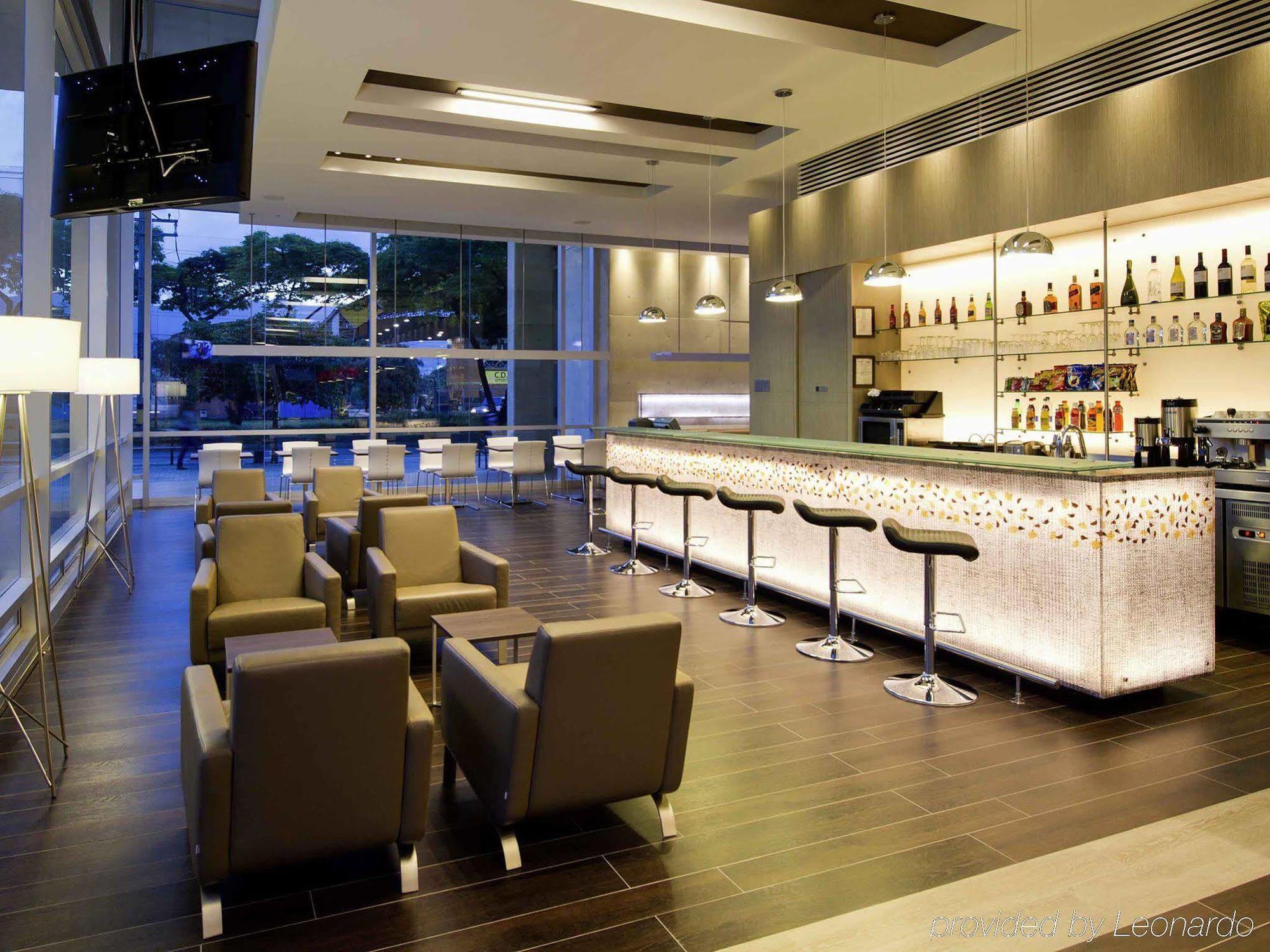 Ibis Medellin Ξενοδοχείο Εξωτερικό φωτογραφία